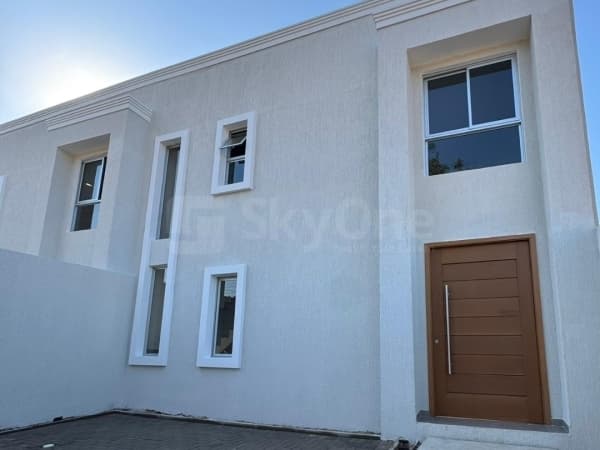 Vendo amplio dúplex a estrenar en Fernando de la Mora zona norte