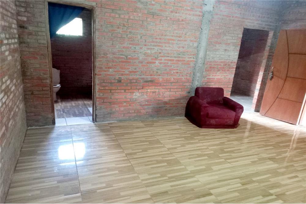 En venta Chalet en esquina sobre asfalto, foto 2
