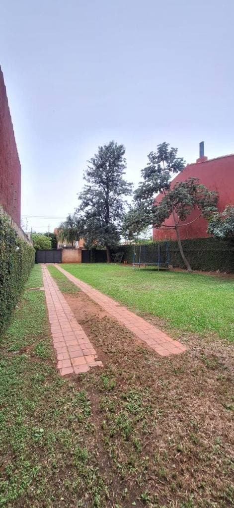 De Casa En Loma Merlo Luque, foto 3