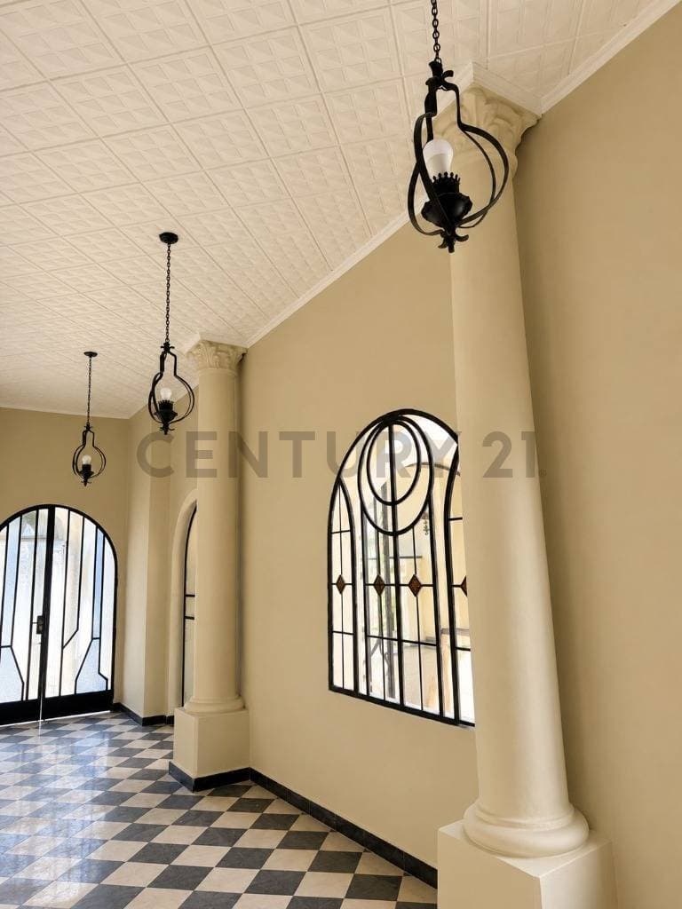 Propiedad Estilo Colonial En El Centro De Asunción — foto 1