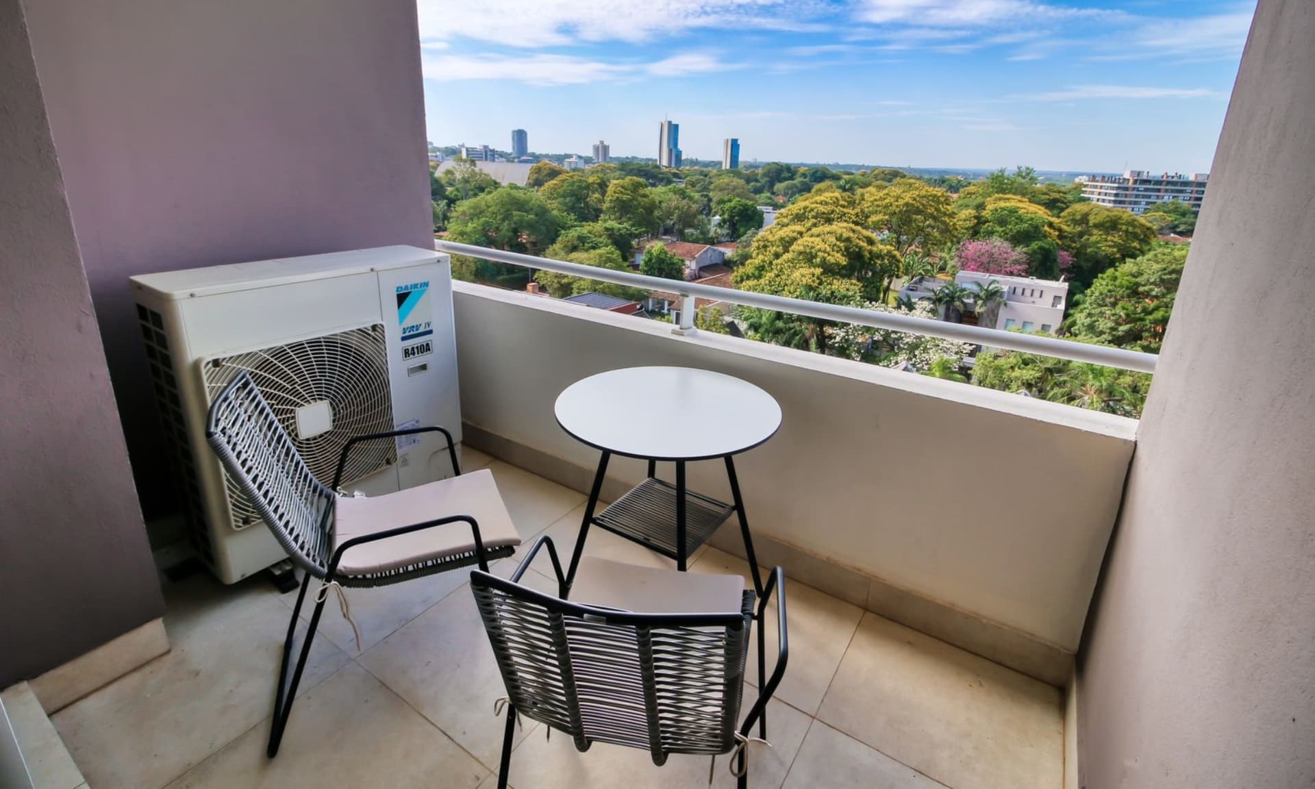 Departamento De 1 Dormitorio amoblado En Alquiler Zona Paseo La Galería, foto 5