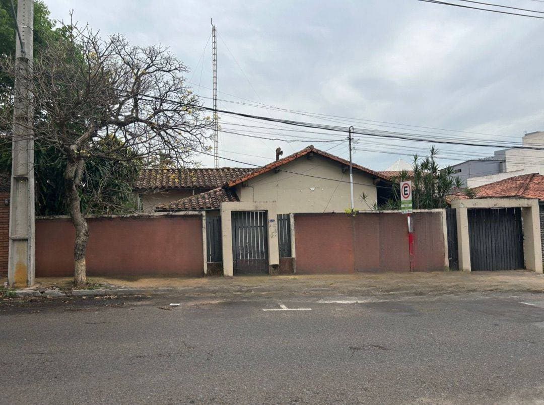 Casa aen venta en Villa Morra sobre la calle 23 de octubre y mscal lopez, foto 4