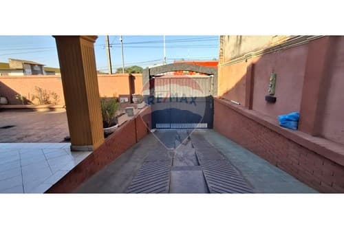 casa sobre la Avda. Von Polesky, foto 2