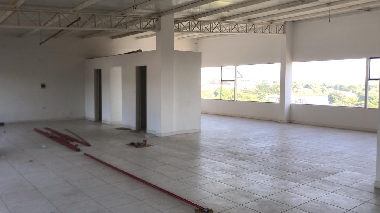 Exclusivo Local Comercial en Alquiler en Los Laureles, Asunción, foto 2
