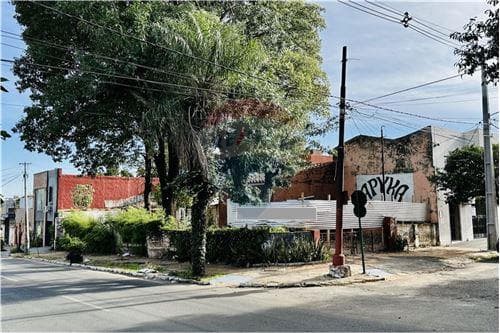 Terreno-Venta-PY Asunción General Díaz Blas Garay esquina Paraguarí Calle Blas…