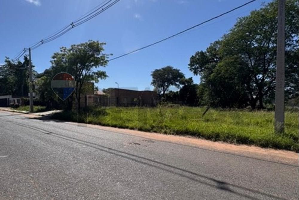 EN VENTA Terreno Residencial – Zona Yacht