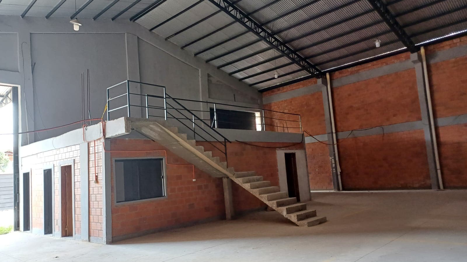 Tinglado seminuevo en barrio loma pyta – Asunción, foto 3