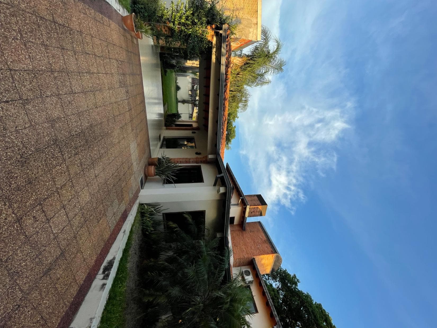 Casa En Lambaré - Barrio Kennedy — foto 2