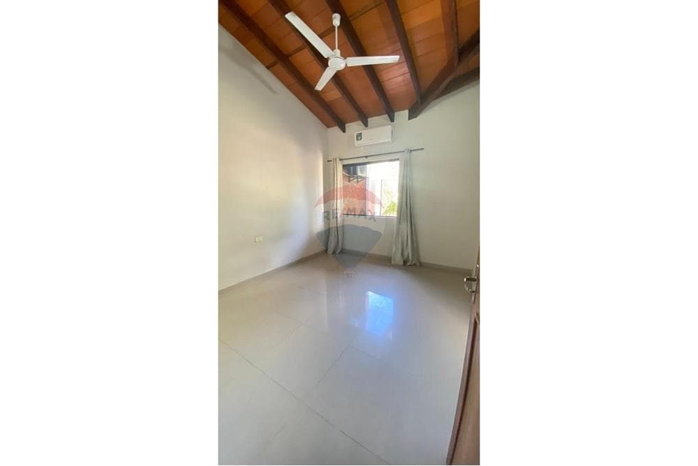 Chalet en venta - Ñemby, foto 4