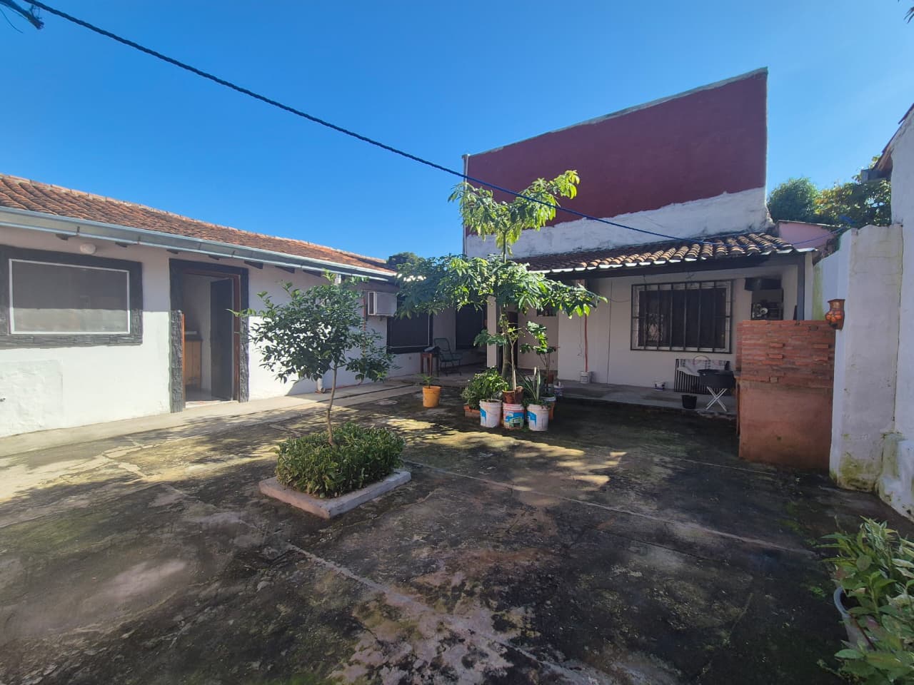 En venta casa en Lambare - Barrio Santa Lucia, foto 2