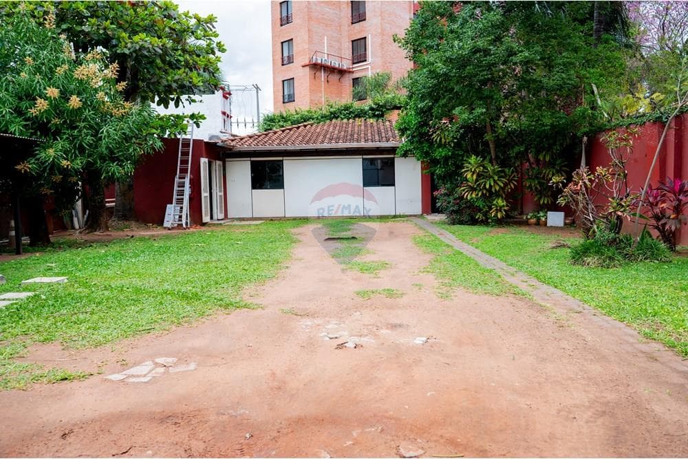 Santísima Trinidad: terreno premium sobre avenida, foto 2