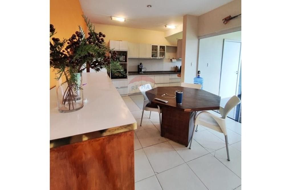 Hermosa casa con 4 hab, en Lambaré, foto 5
