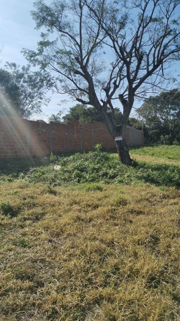 En venta terreno en barrio villa rosita de aregua