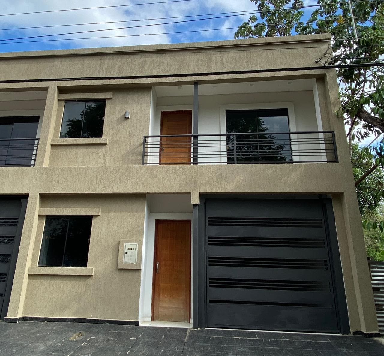 Alquilo Duplex En Zona ñu Guazu