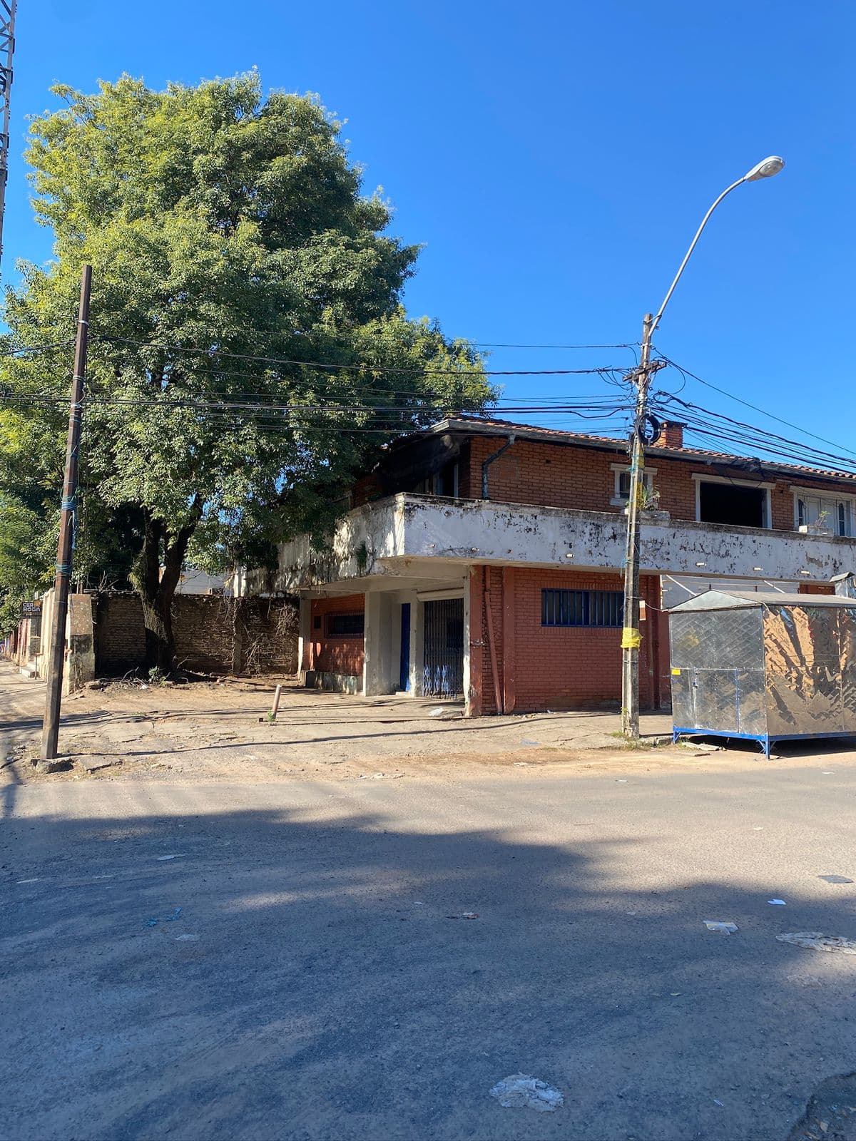 Propiedad en Esquina Estratégica sobre Av.Artigas, foto 4