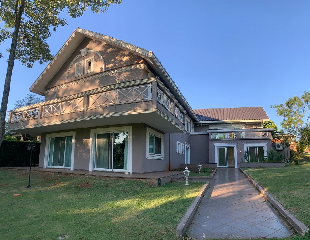 Hermosa casa en el parana country club, foto 1