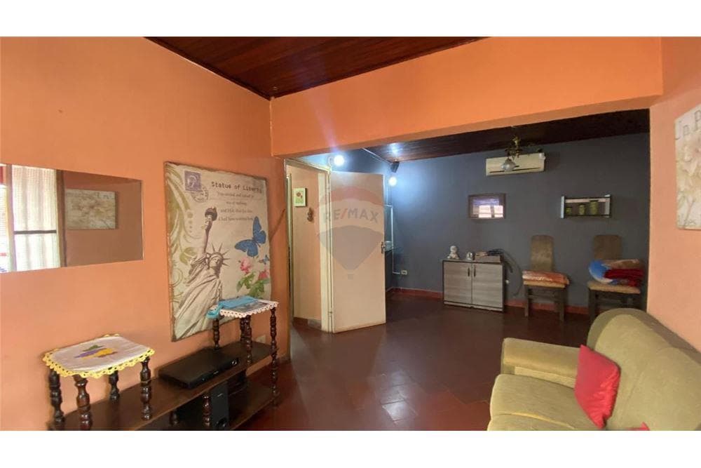 Casa en venta en Fernando de la Mora zona norte a 2 cuadras de mariscal lopez, foto 5