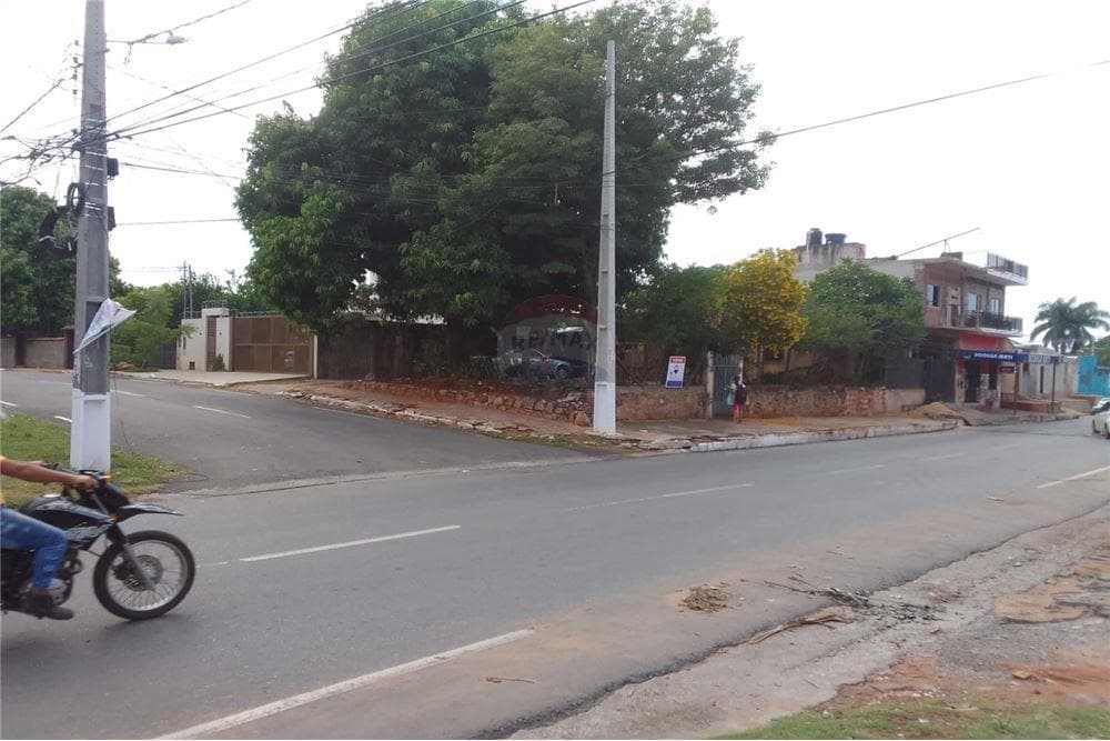 Terreno en esquina sobre asfalto en lambare, foto 3