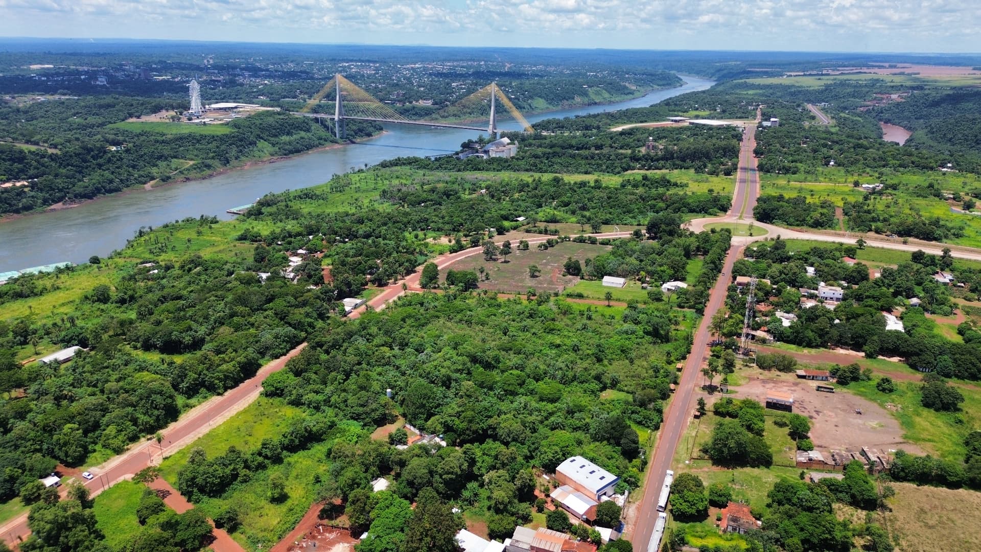 terreno de 19220 m2 cerca del nuevo Puente de la Integración, foto 5