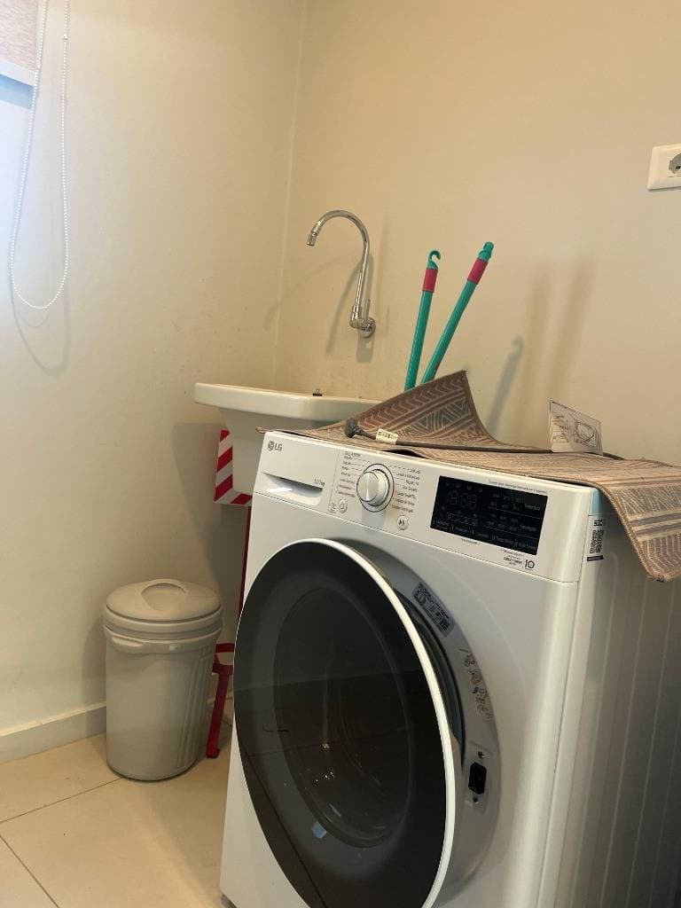 Vendo casa para remodelar zona madame lynch