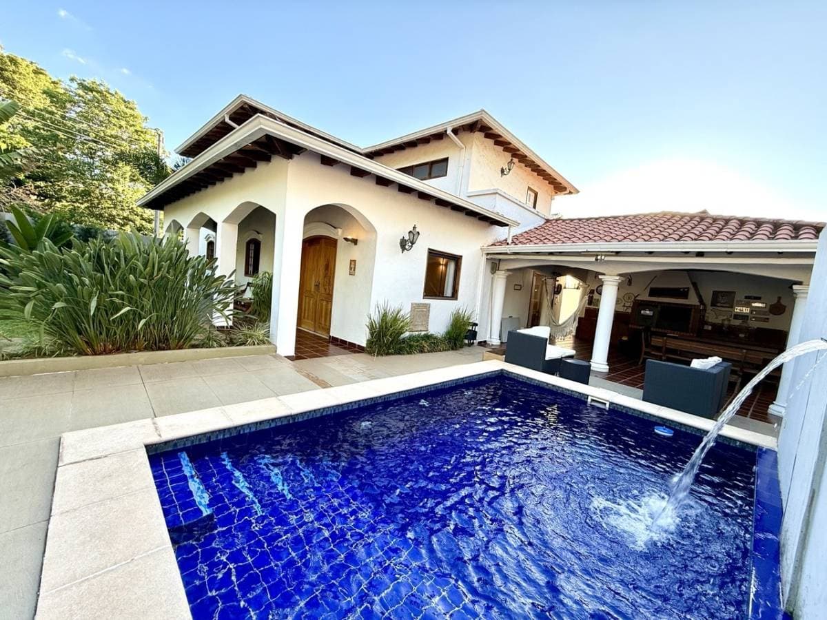 Residencia en venta - barrio republicano