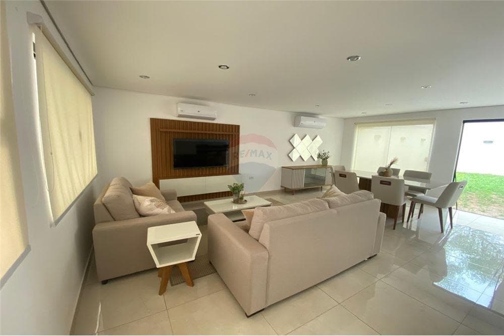 Duplex en Luque loma merlo, foto 5