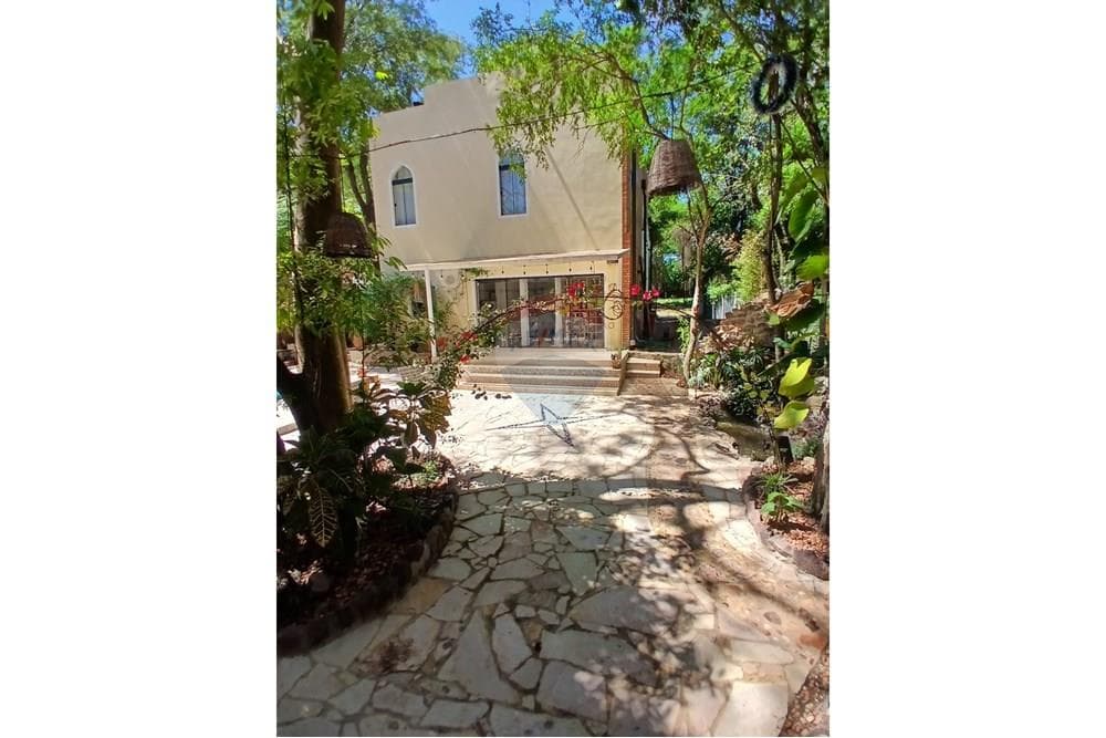 Casa-Venta-PY Cordillera San Bernardino 420 Avenida del lago, foto 4