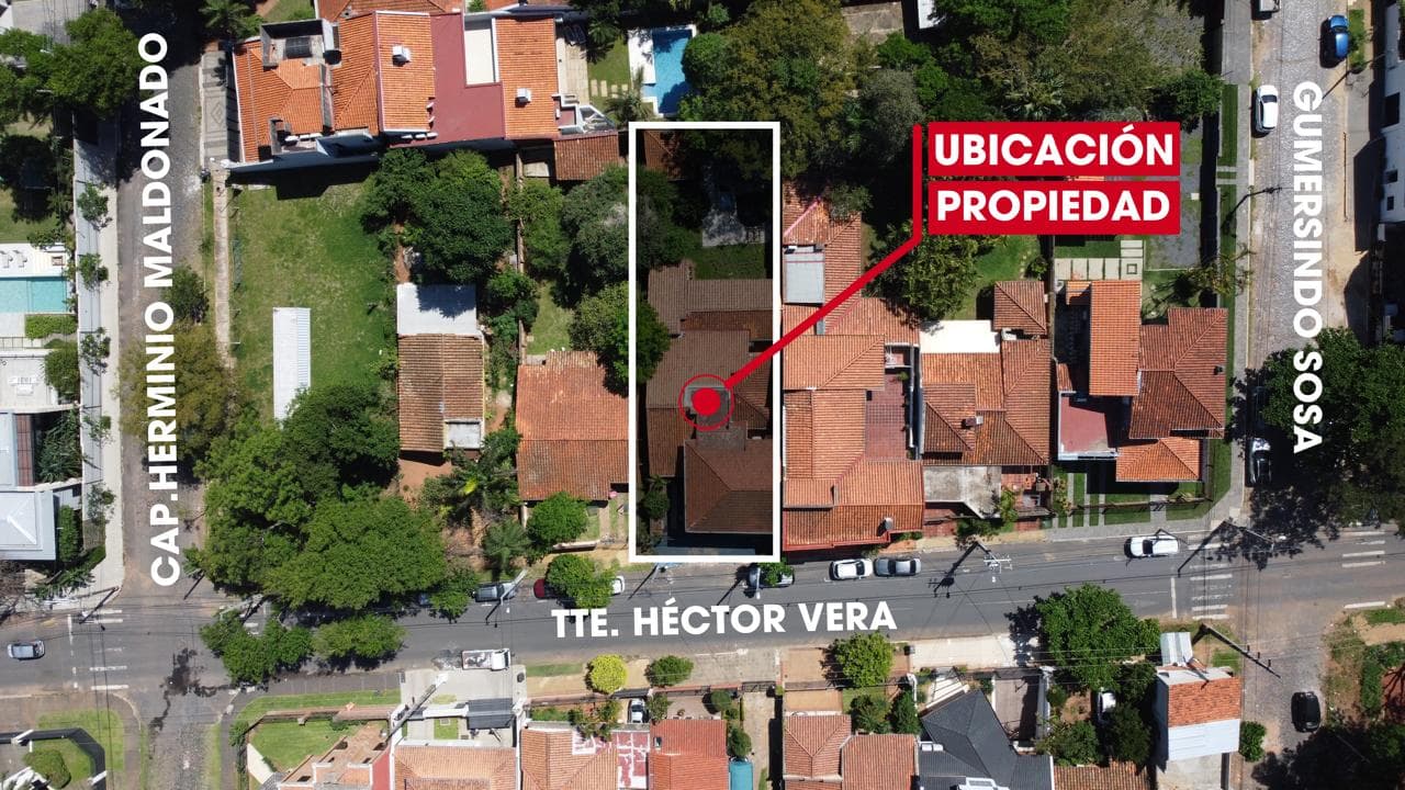 Propiedad en venta en el barrio ykua sati de asuncion