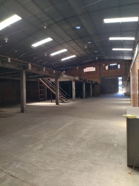 Importante Depósito en San Lorenzo, foto 3