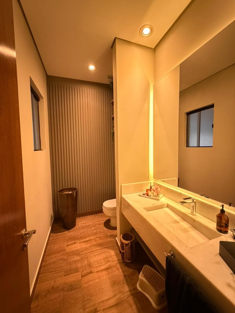 4300 usd - hermosa residencia de 4 dorm. En barrio mburucuya (zona cpj) — foto 5