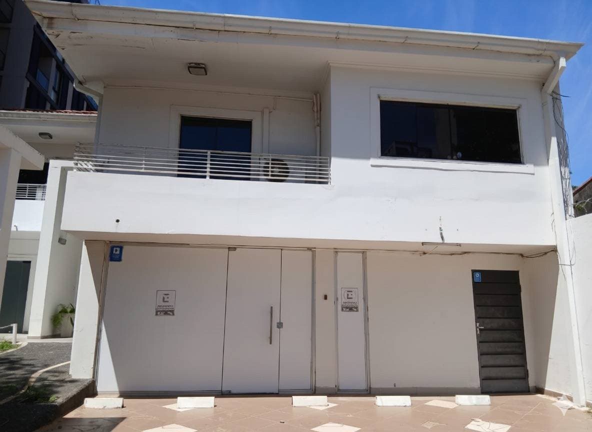 de oficina con excelente ubicación, zona Shopping del Sol — foto 4