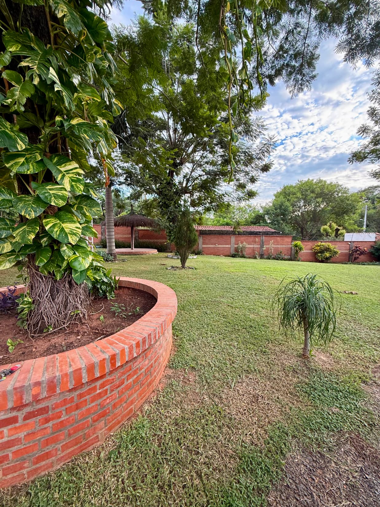Hermosa Propiedad Con Piscina, foto 2