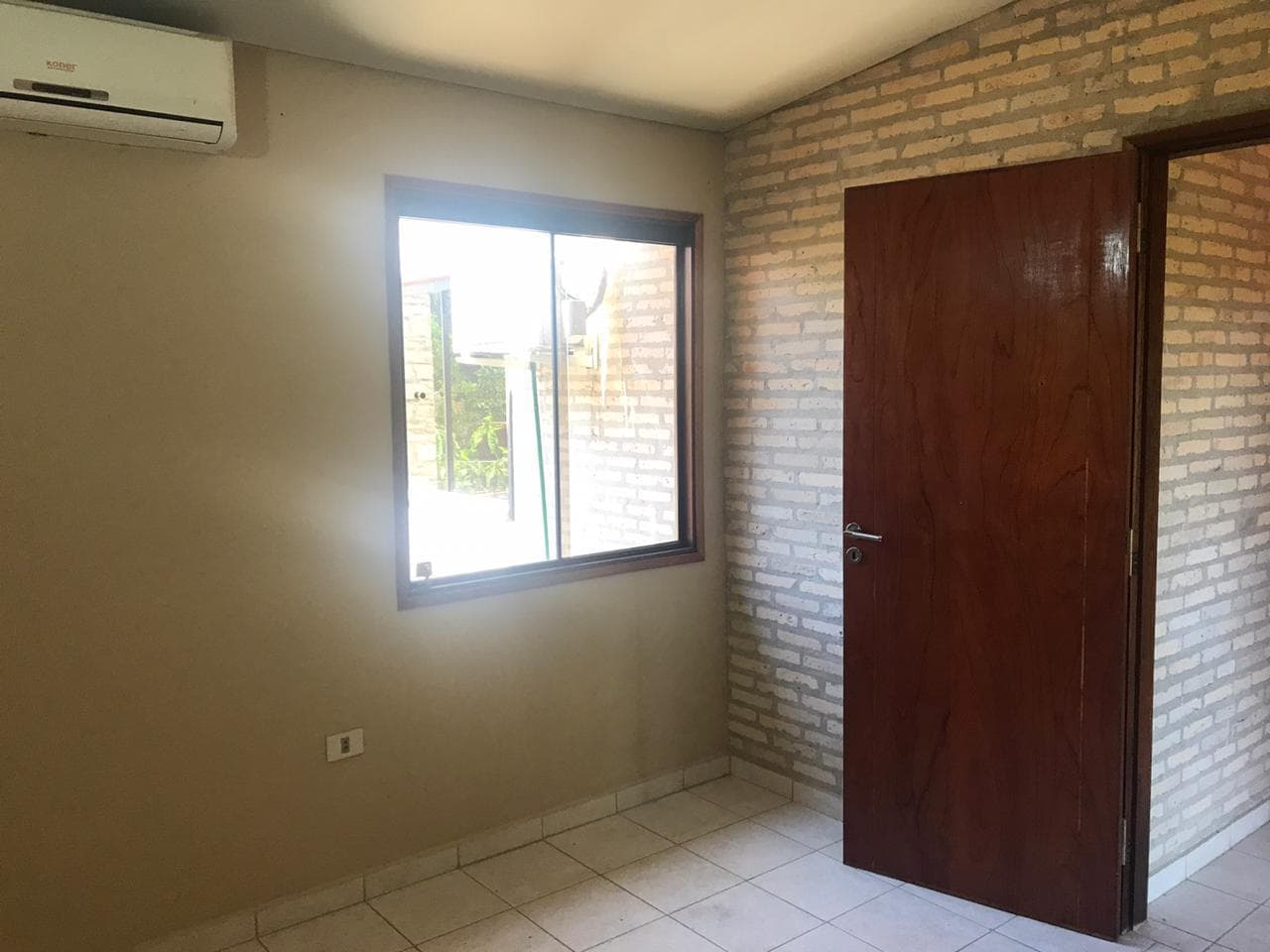 Dúplex en condominio zona avda peron — foto 5