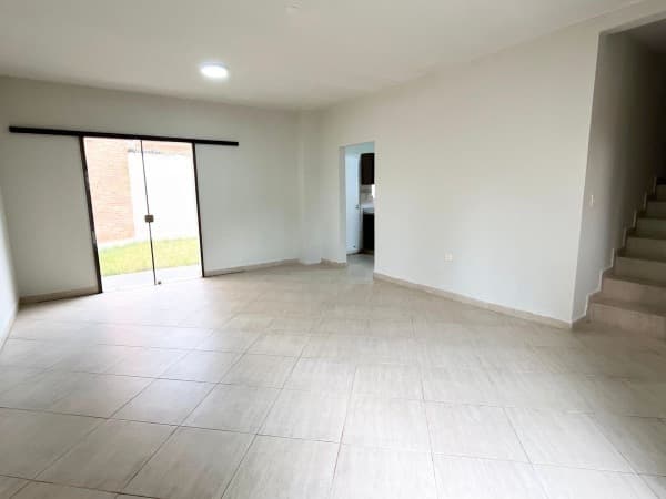 Duplex en Fernando de la Mora zona norte, foto 3