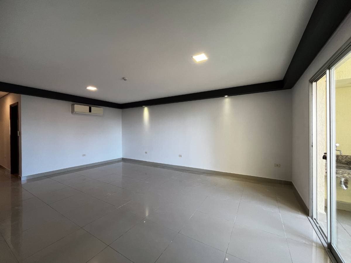 En venta departamento de 3 dormitorios en el barrio Las Mercedes, foto 3
