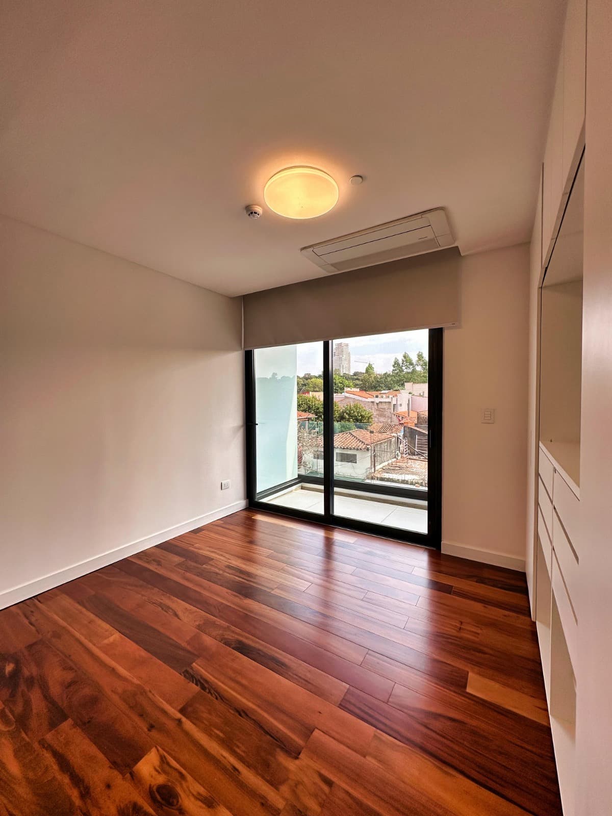Departamento en alquiler – Barrio Ycua Sati, foto 3