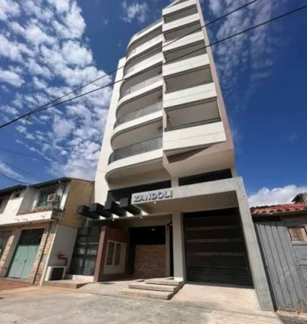 Alquilo monoambiente amoblado y equipado en barrio Jara