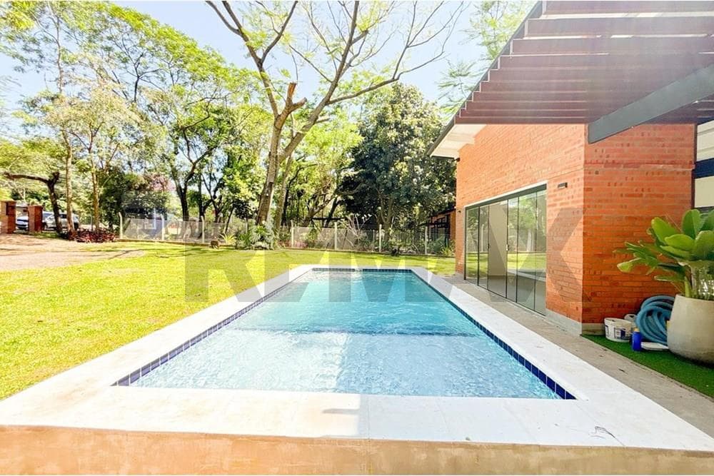Casa de Verano - Alquiler - Altos, Paraguay, foto 1