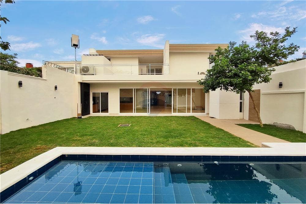 Residencia premium a estrenar en Las Lomas, foto 1
