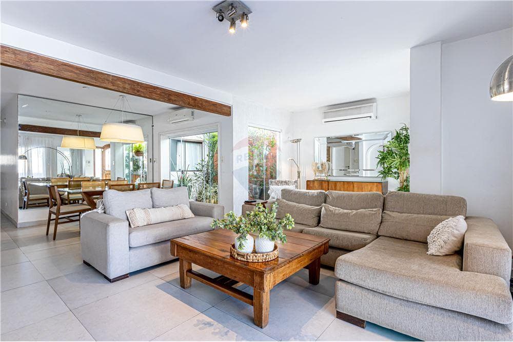 Casa en Planta Baja en Villa Morra por 300.000 USD, foto 3