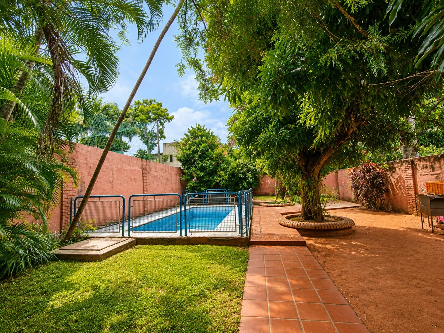 Residencia en Fernando de la Mora — foto 4
