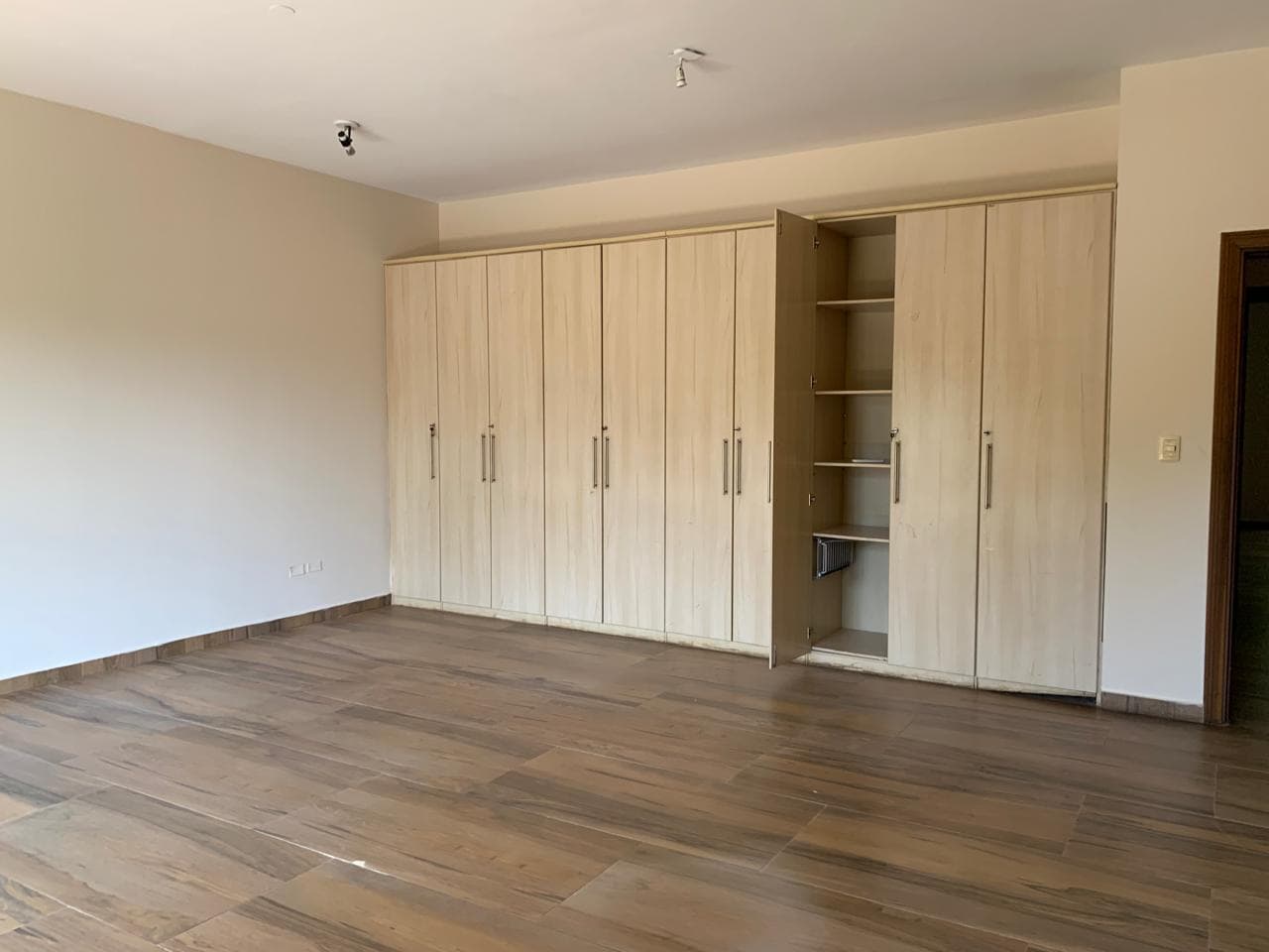Exclusiva residencia en alquler zona boggiani, foto 4