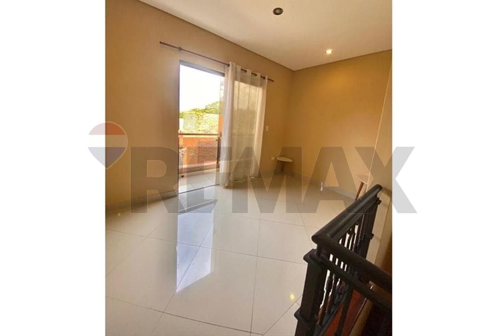 Residencia en venta - San Lorenzo — foto 4