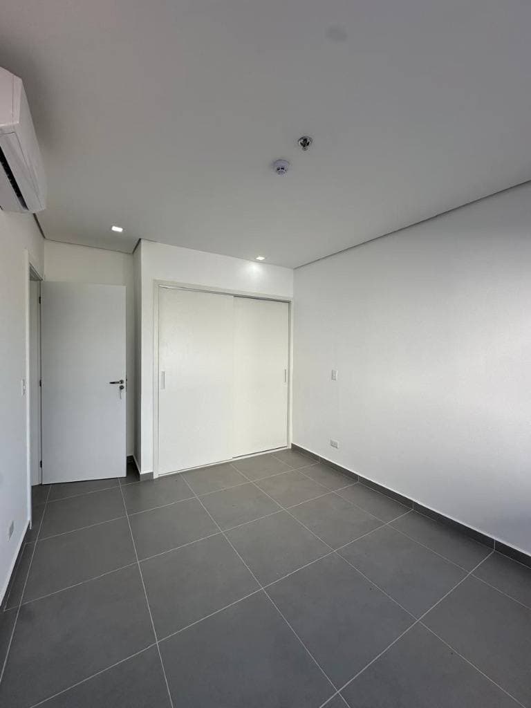 Vendo departamento de un dormitorio en espacio vera barrio Herrera