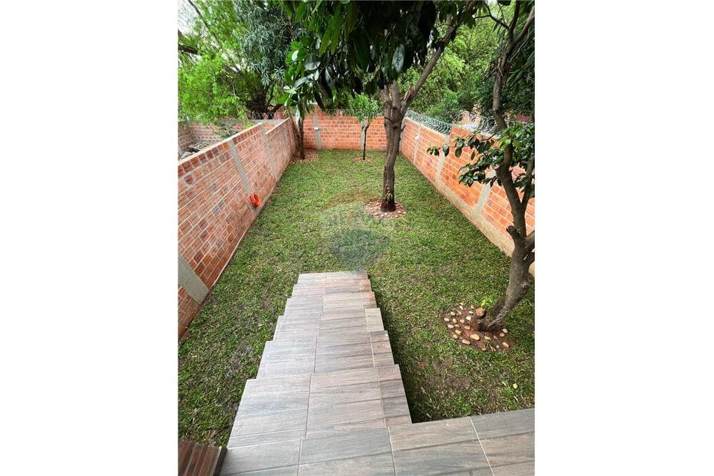 Duplex en lambare barrio san roque, foto 3