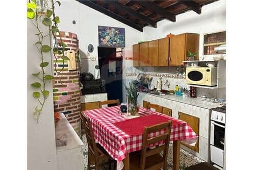 Casa en San Lorenzo barrio Las Mercedes, foto 2