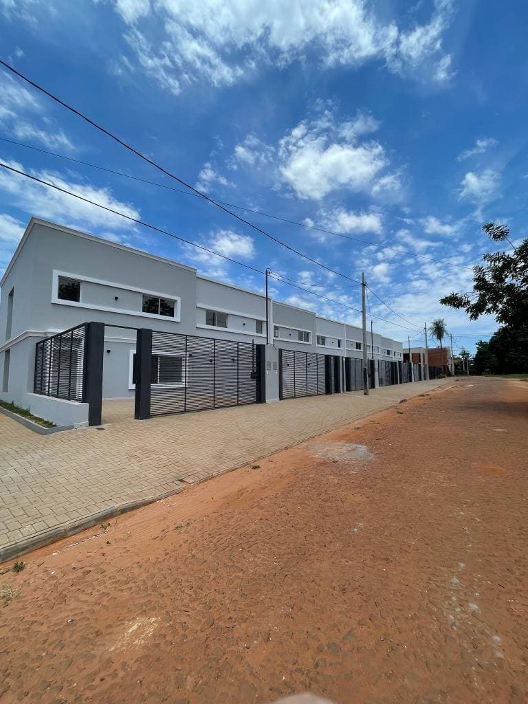 Dúplex con piscina y quincho | Luque, foto 2