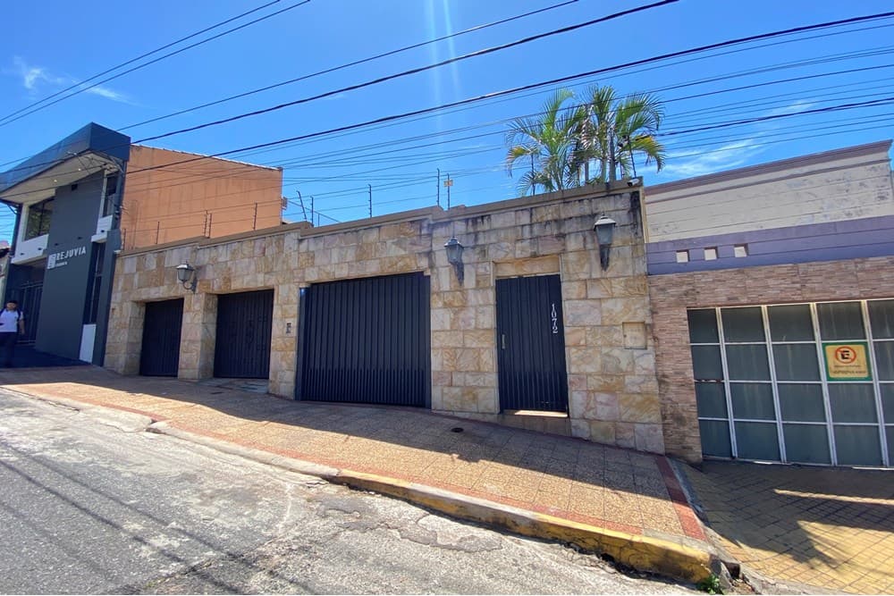 Residencia Colonial Atemporal con Piscina en General Díaz (441 m² Const.), foto 2