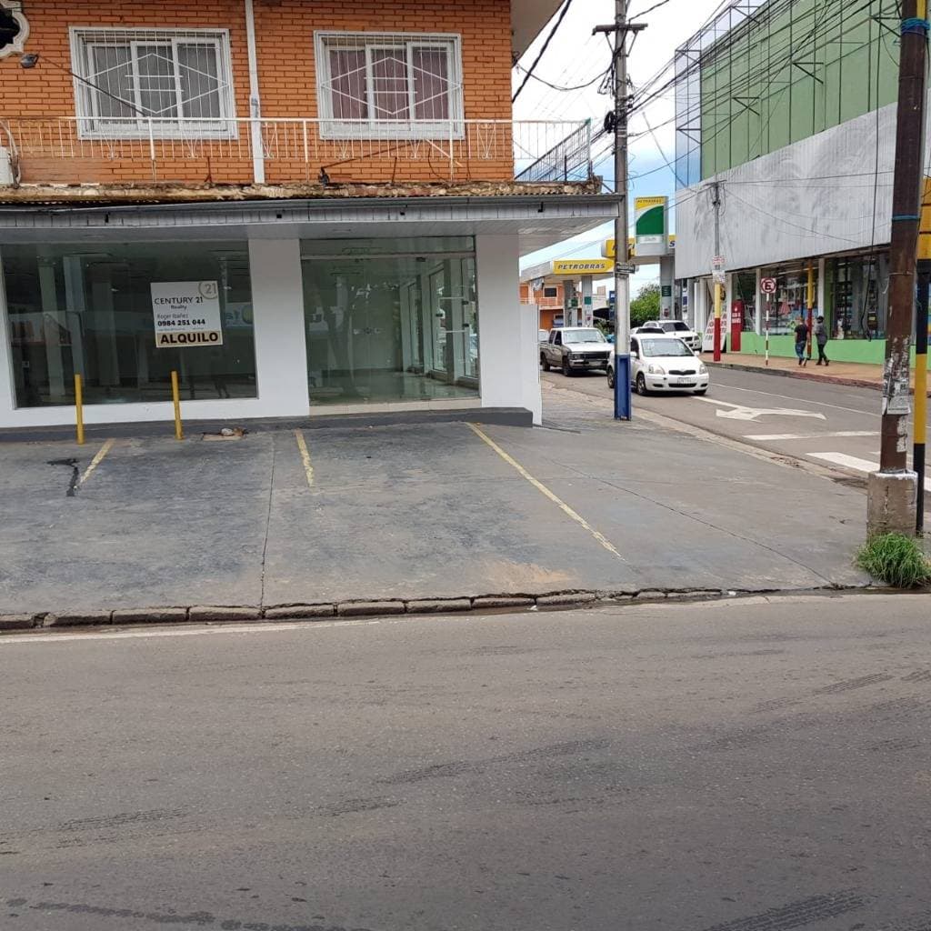 Alquilo local comercial - zona terminal de omnibus