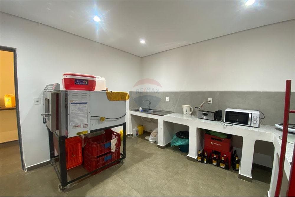 tienda en estación de servicio - Luque, foto 5